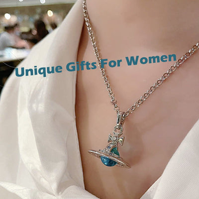 Saturn 3D Crystal Necklace – Stunning & Adjustable Pendant