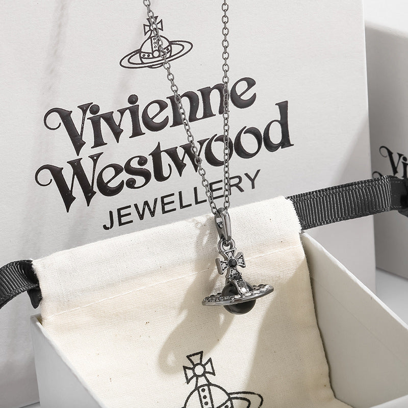 Saturn 3D Crystal Necklace – Stunning & Adjustable Pendant