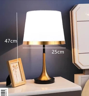 Modern American Retro Style Bedside Table Lamp